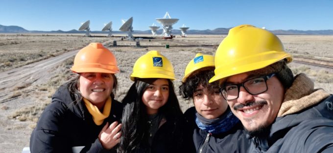 Delegación chilena en observatorio VLA (Very Large Array). Crédito: Camila Pérez