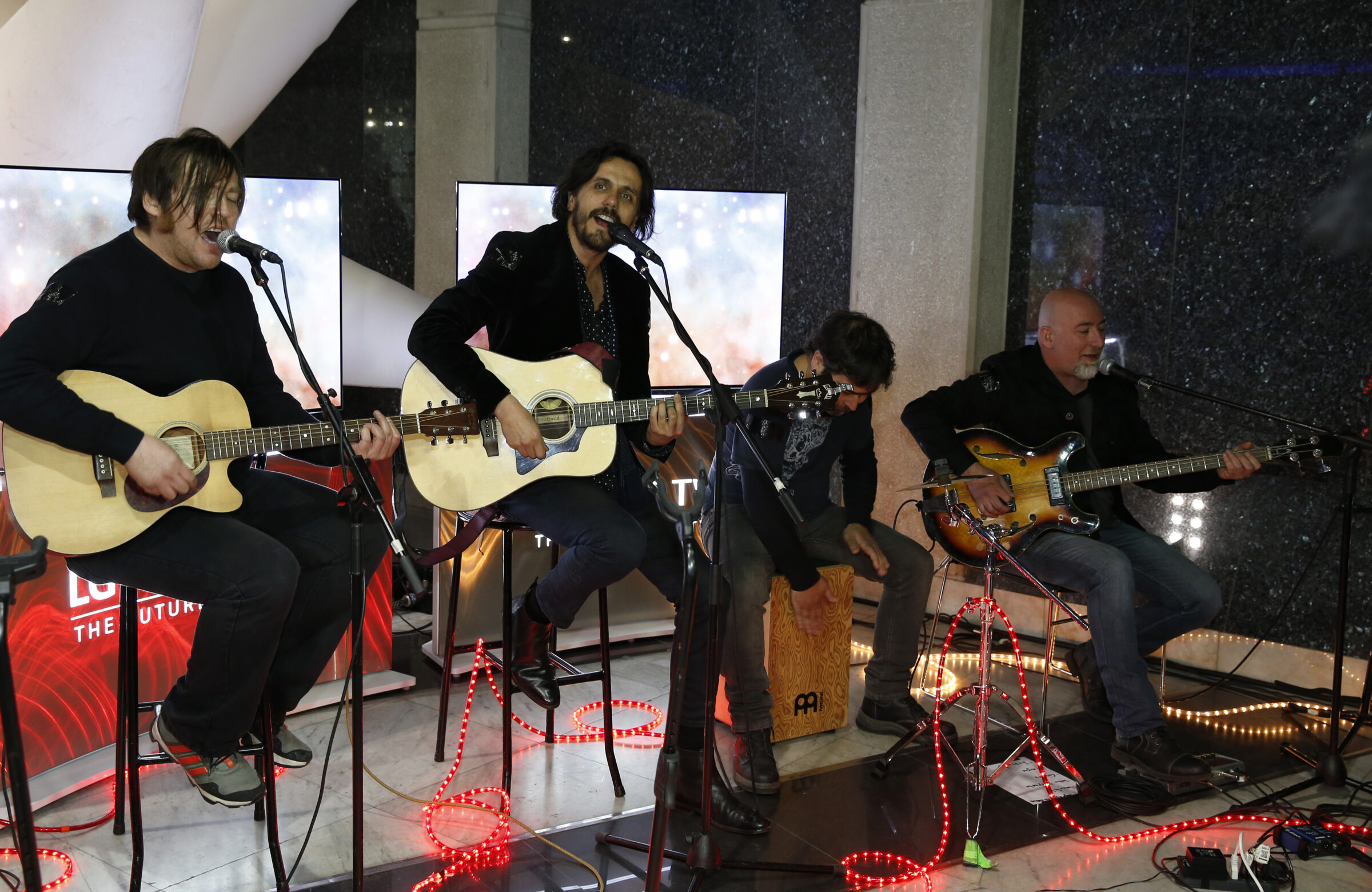 Inauguracion exposicion ALMA