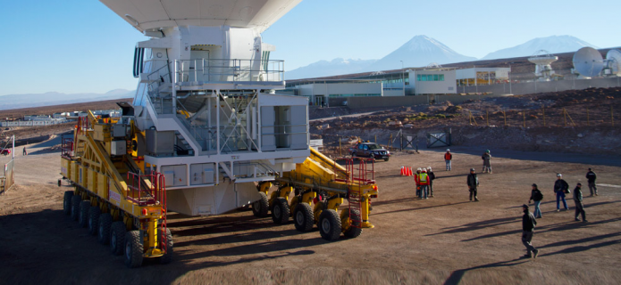 Primera antena europea de ALMA fue entregada al Observatorio