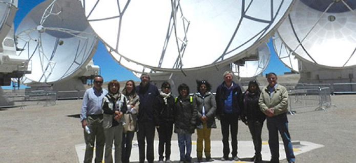 Importantes visitas recorren instalaciones de ALMA