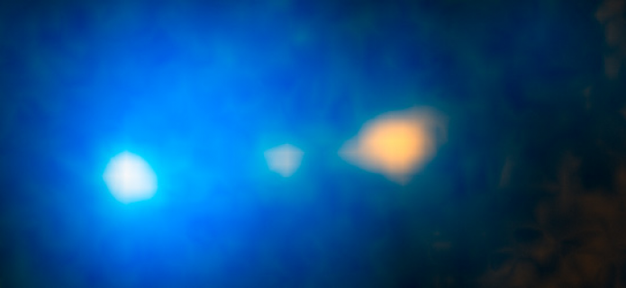 Jóvenes galaxias fusionándose cerca del ‘Alba Cósmica’