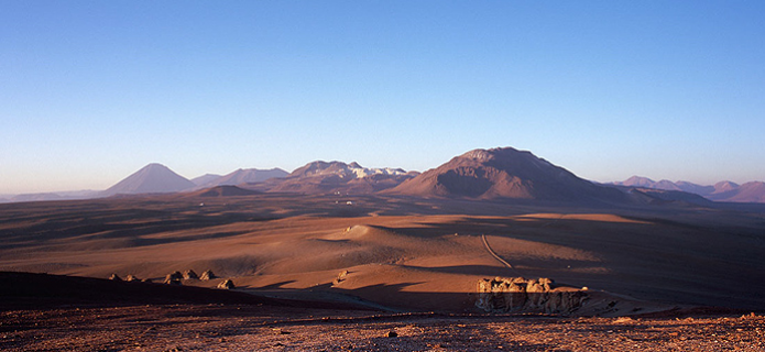 Colocan la primera piedra del Atacama Large Millimeter Array