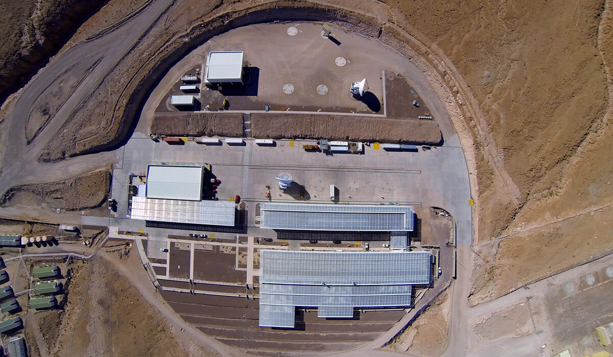 Final ALMA Antenna Arrives on the Chajnantor Plateau