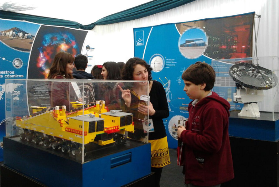 ALMA participa activamente del mes de la ciencia en Chile