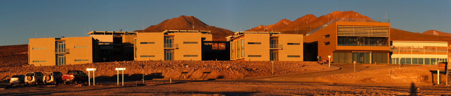 Panoramic view of the ALMA Residencia