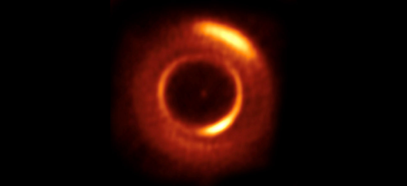 ALMA descubre estructuras en joven disco protoplanetario que son indicios claros de formación planetaria