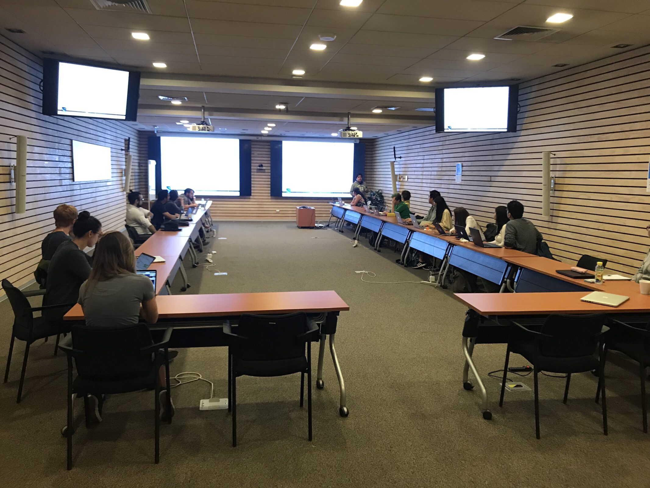 pDEH0DQ+SWq9SunE%RW+3A