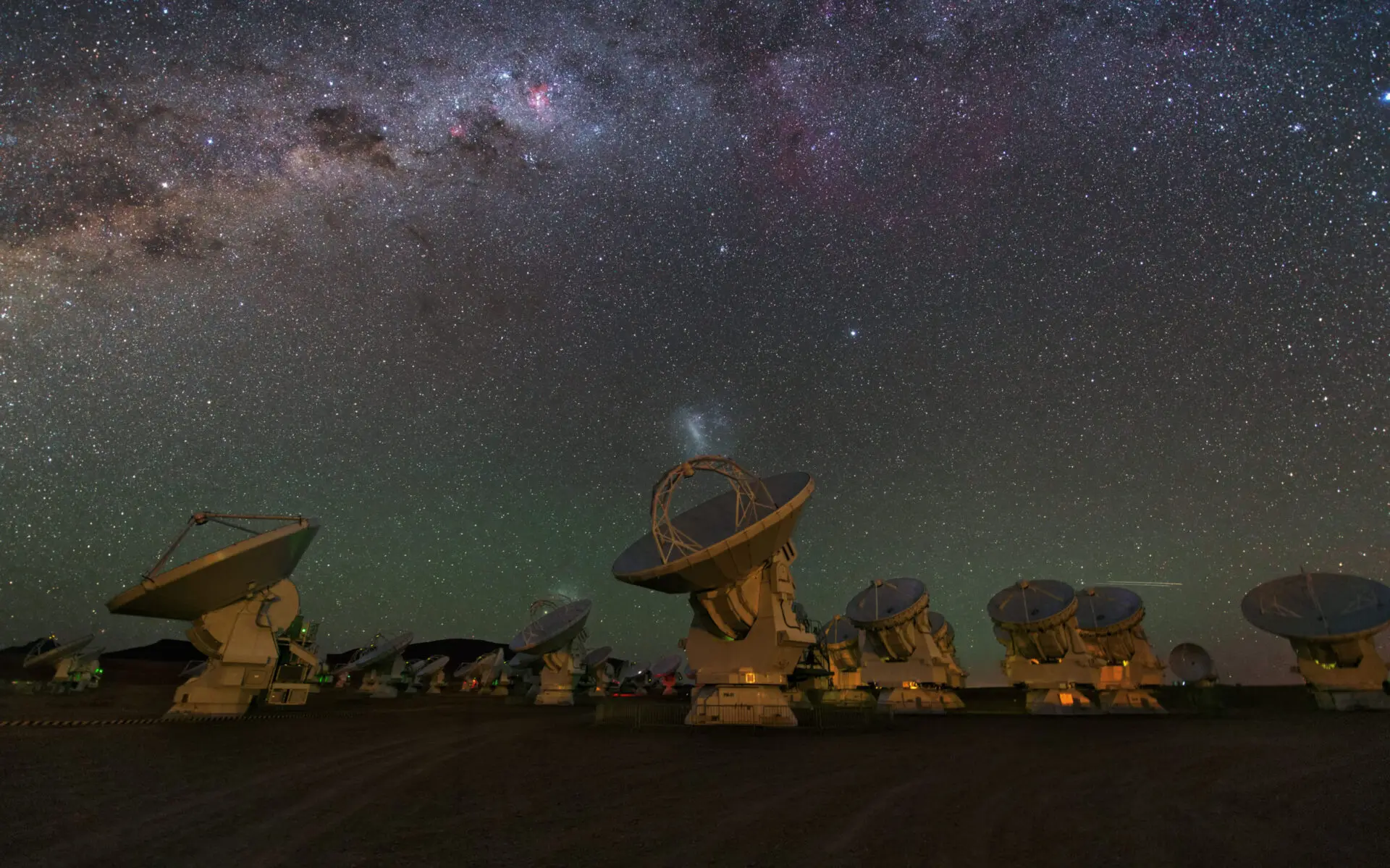 Se recolectó un grupo completo de antenas de ALMA