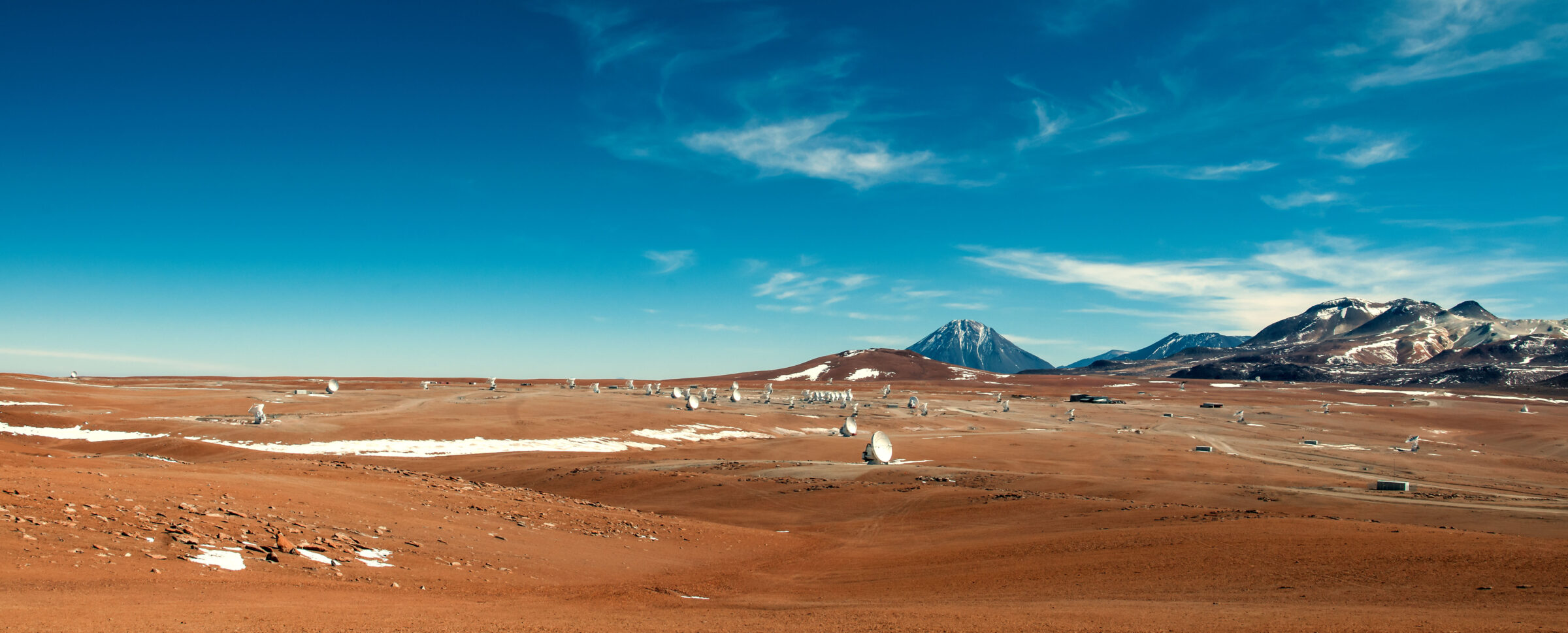 ALMA antennas going into a compact configuration array.