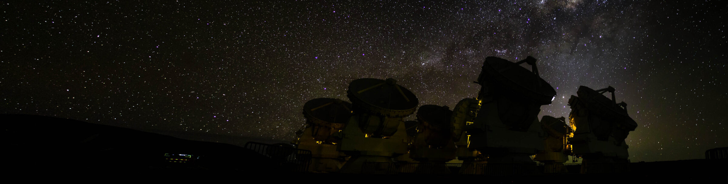 Antennas of the Morita Array (ACA) under the Milky Way.