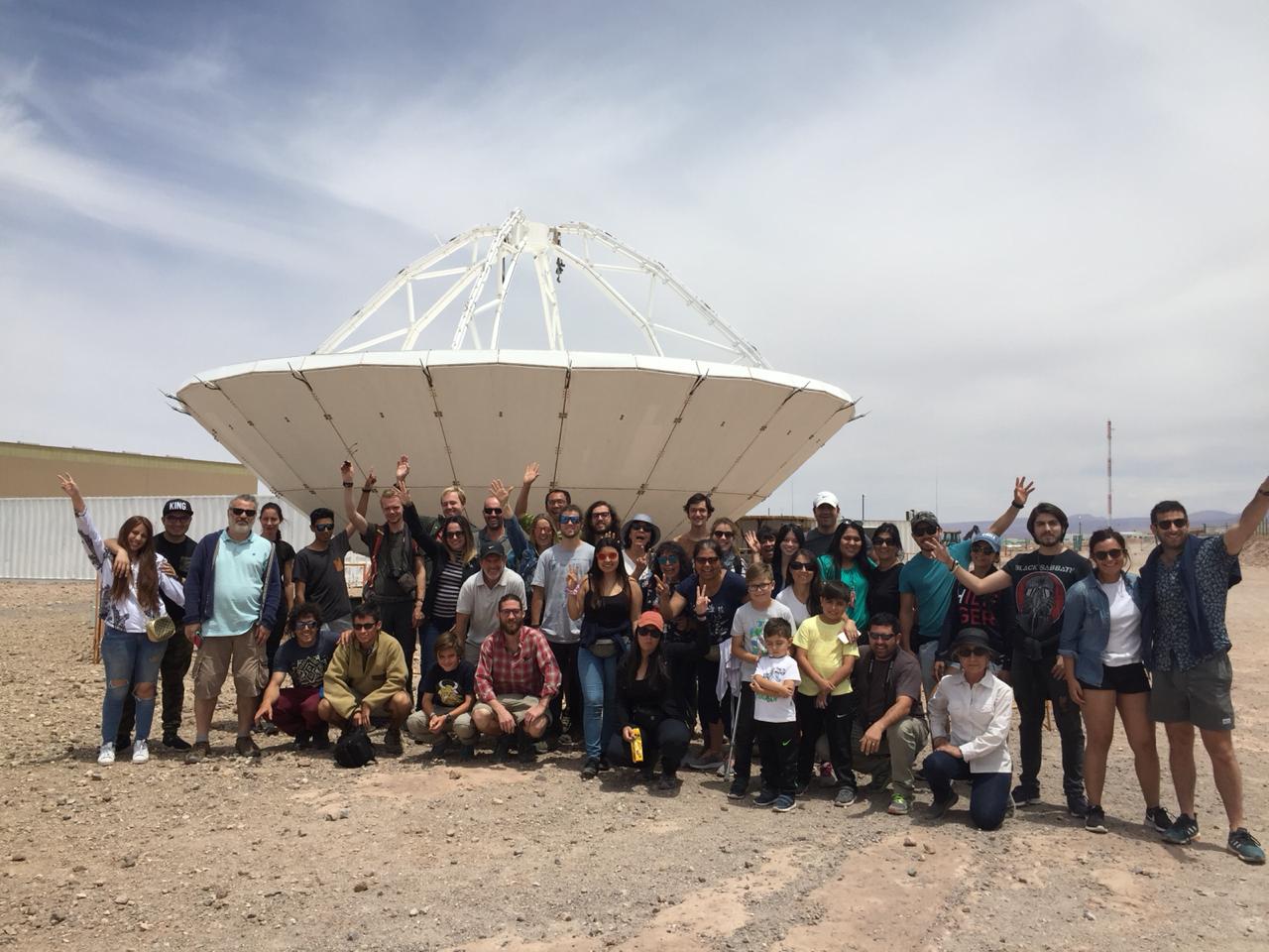 Every weekend, groups of visitors enjoy ALMA thanks to free guided tours that depart from San Pedro. The Visiting Program started successfully in 2014. ©Thais Mandiola ALMA (ESO / NAOJ / NRAO)