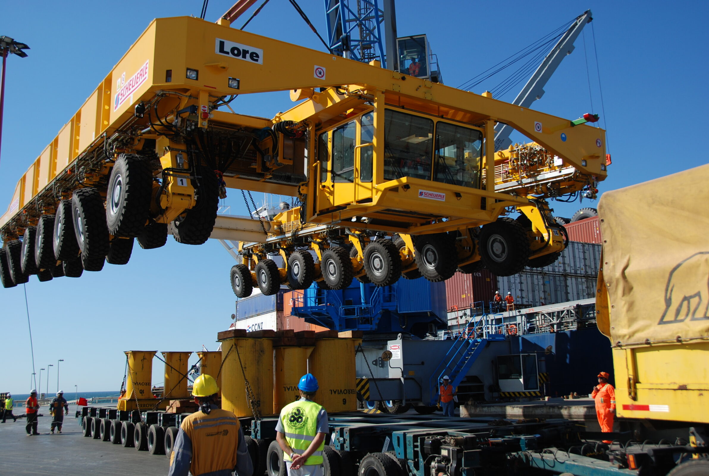 Transportadores de antena de ALMA, Otto y Lore.