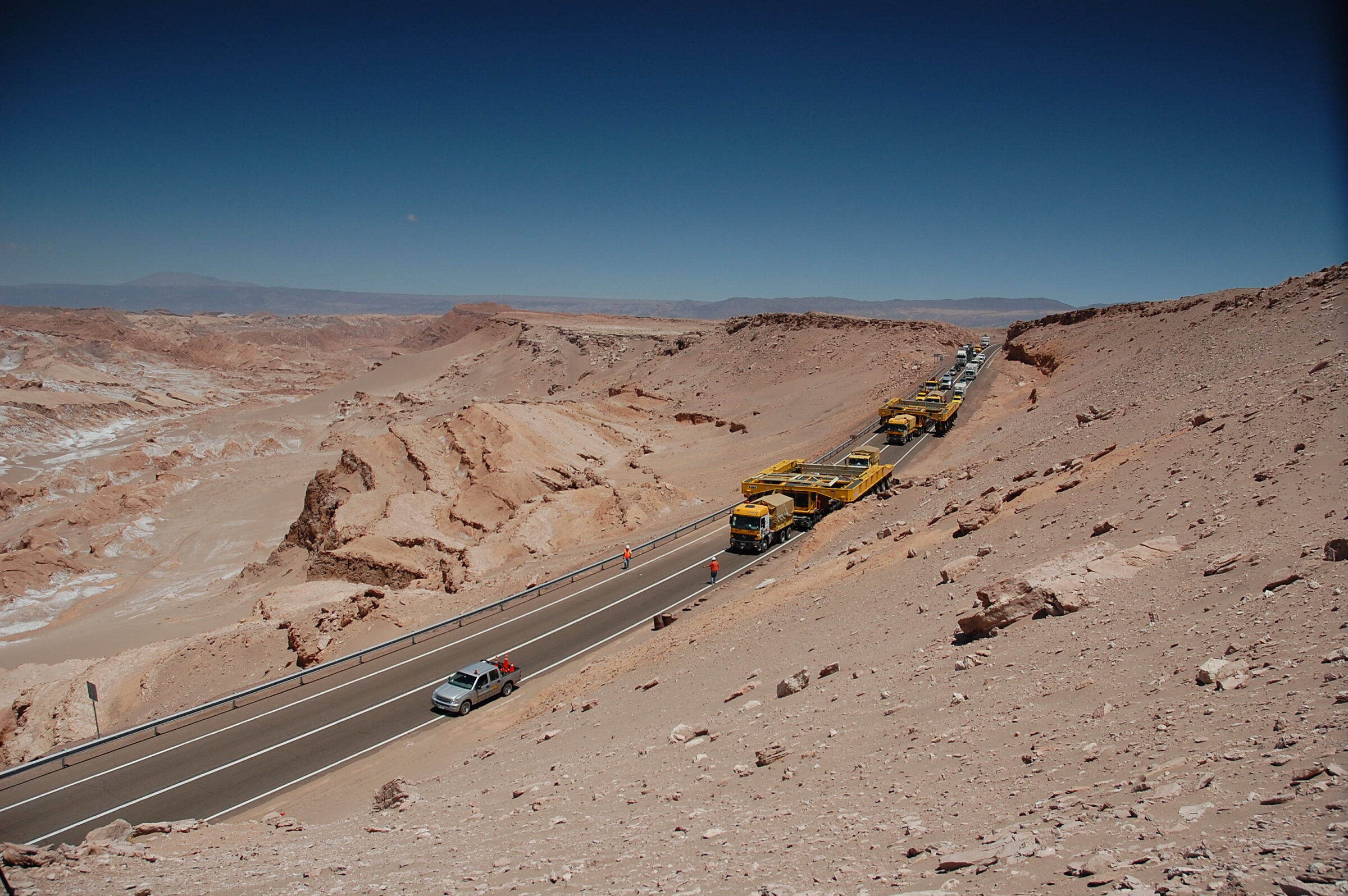 ALMA antenna transporters, Otto and Lore