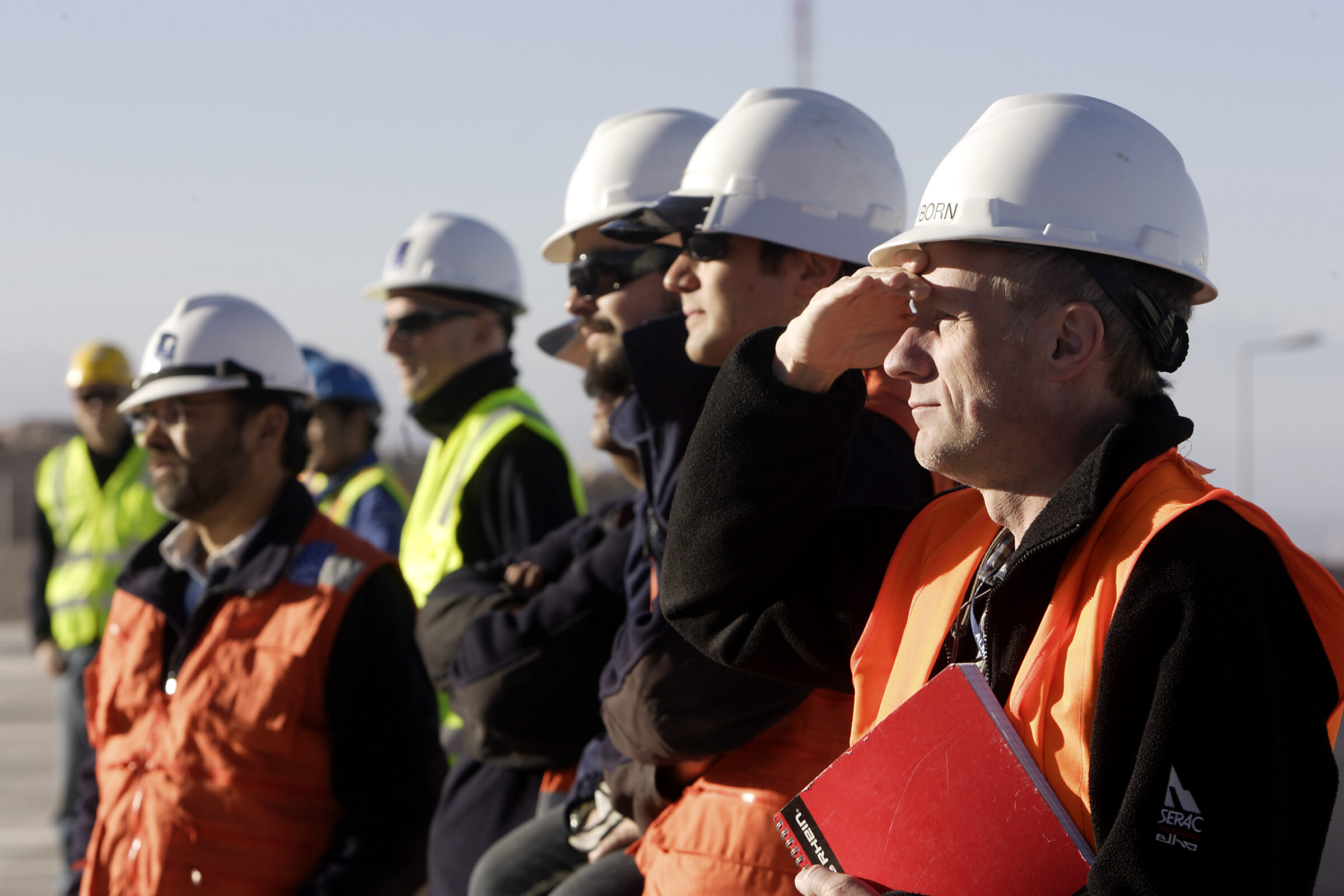 Ingenieros y técnicos de ALMA