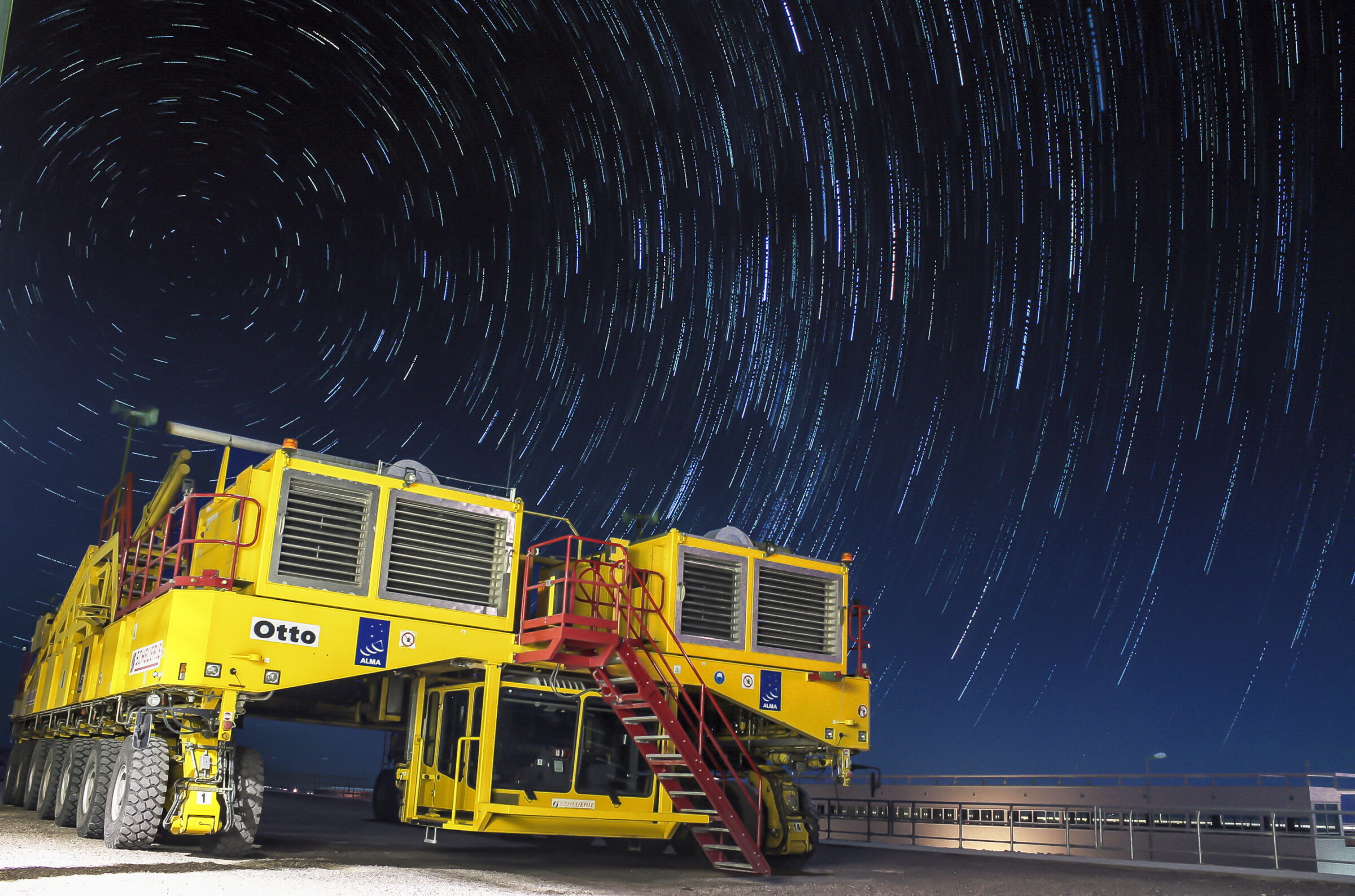 Otto uno de los dos transportadores de ALMA