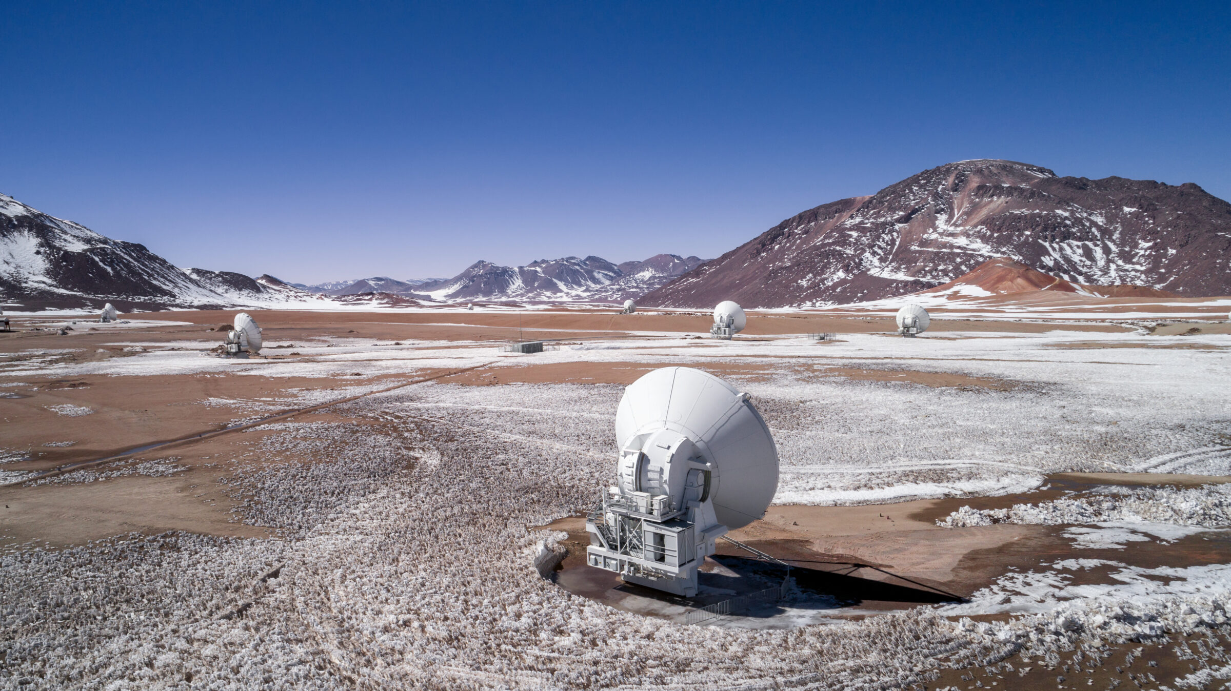 Algunas de las antenas de ALMA