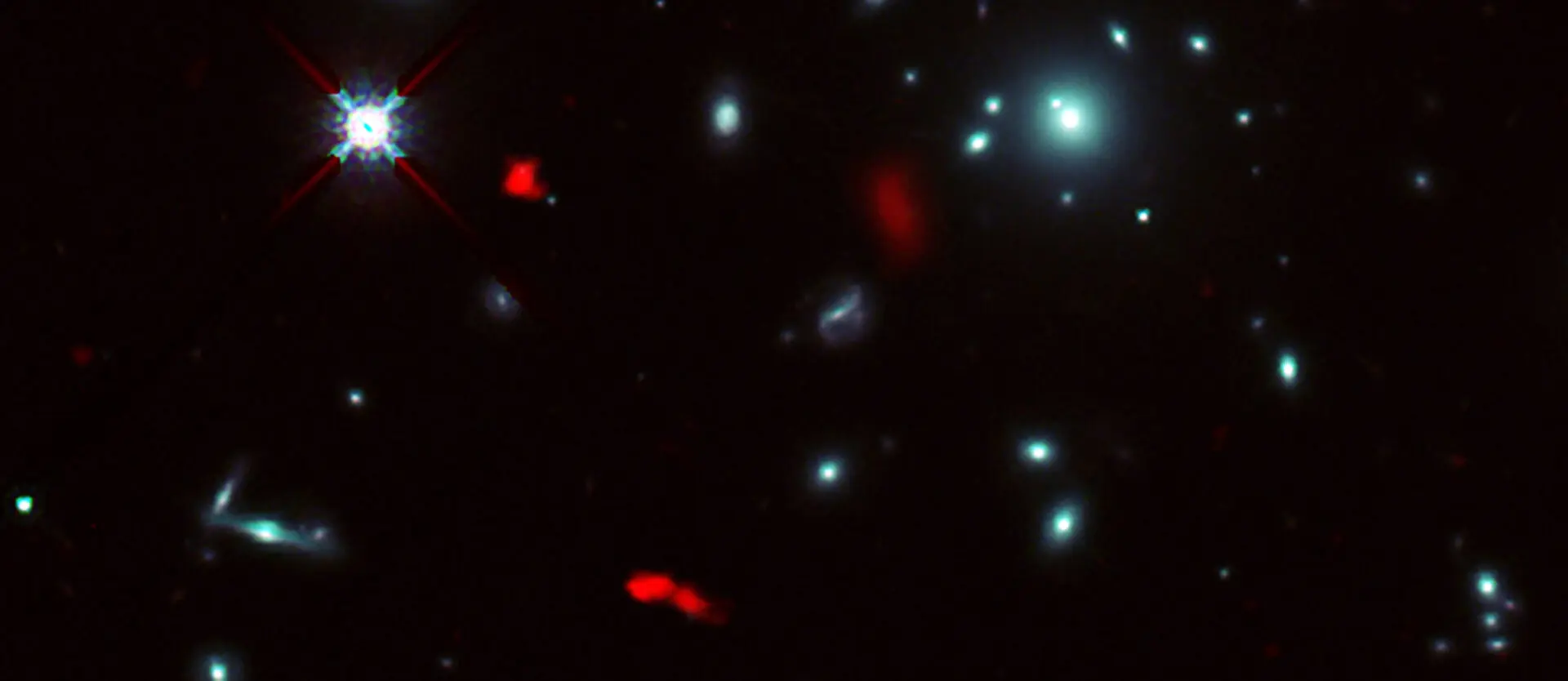 ALMA Discovers Rotating Infant Galaxy with Help of Natural Cosmic Telescope
