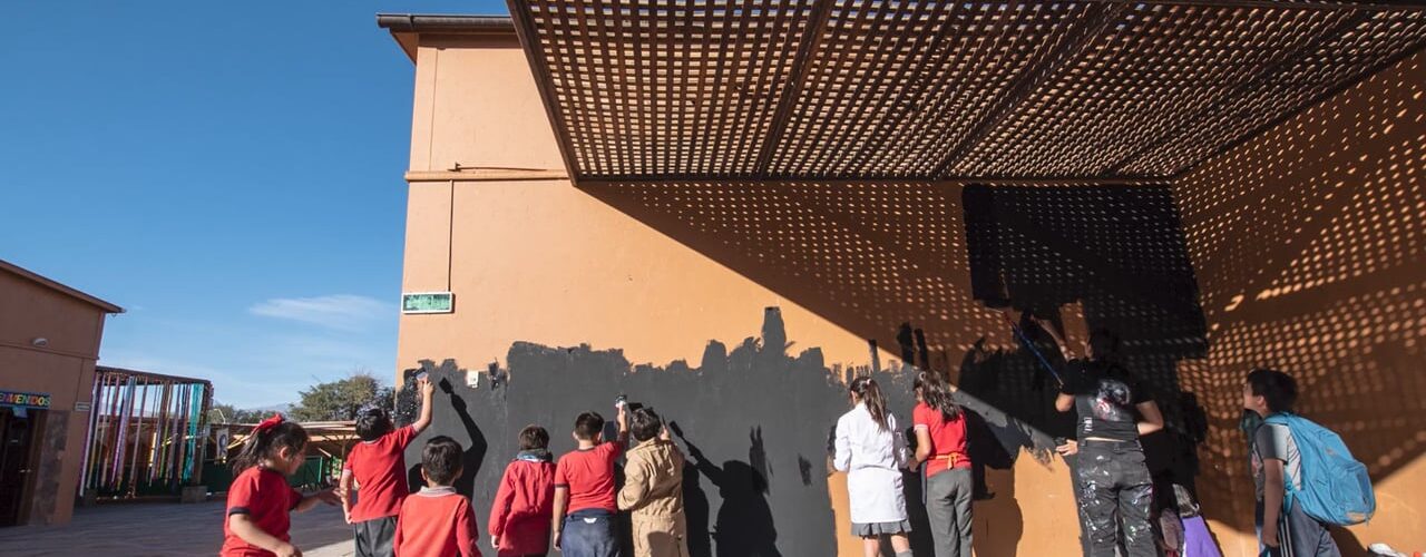 Mural participativo de Escuela de San Pedro de Atacama